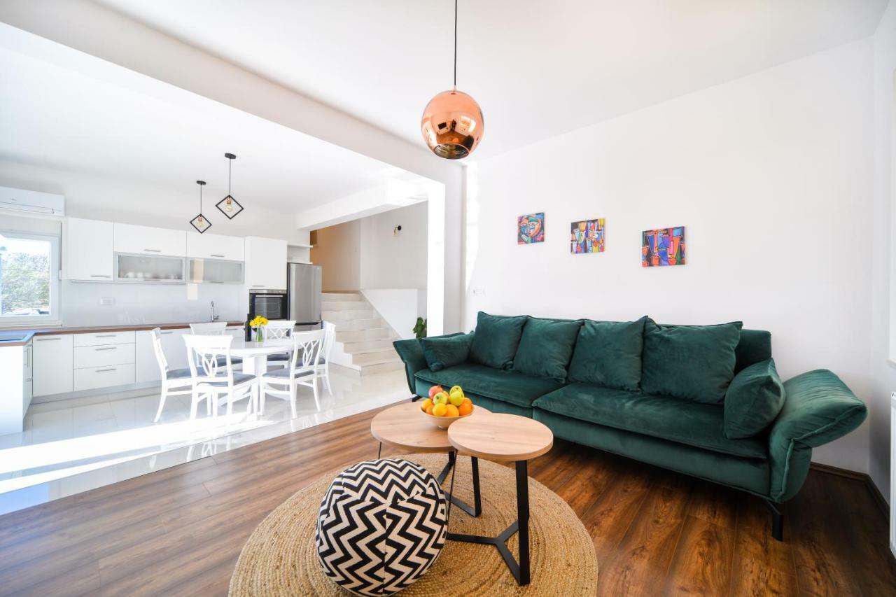 Apartman Space Razanac Exterior photo